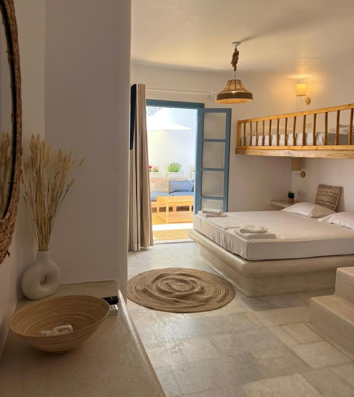 Blue In Naxos Hotel Naxos City Exterior foto